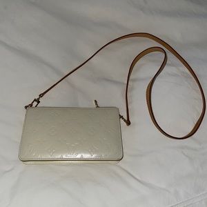 Louis Vuitton Cream Vernis Crossbody Bag with Tan Strap